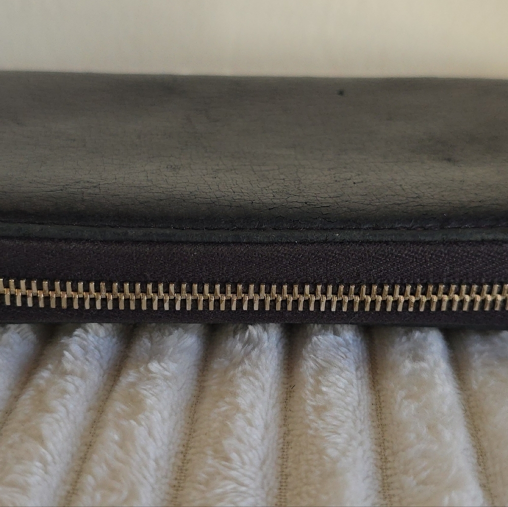 GUCCI Bamboo Tassel Leather Zip Round Wallet Blue Metallic - Picture 4 of 15
